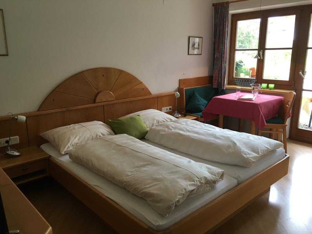 Appartement Dertnig วาไกรน์ ภายนอก รูปภาพ