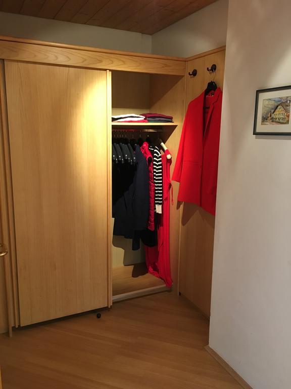 Appartement Dertnig วาไกรน์ ภายนอก รูปภาพ